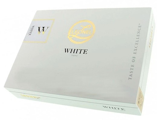 Leonel White Toro